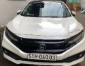 Honda Civic RS 1.5 AT 2019 - Cần bán gấp Honda Civic RS 1.5 AT sản xuất 2019, màu trắng 