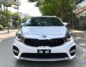 Kia Rondo GAT 2018 - Bán xe Kia Rondo GAT sản xuất năm 2018, màu trắng, giá chỉ 628 triệu