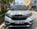 Honda CR V 2016 - Cần bán gấp Honda CR V sản xuất năm 2016, màu trắng xe gia đình