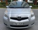Toyota Yaris 2011 - Cần bán lại xe Toyota Yaris đời 2011, màu bạc