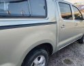 Toyota Hilux 2010 - Cần bán lại xe Toyota Hilux năm 2010, màu bạc, xe nhập