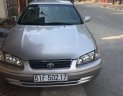 Toyota Camry   2.2MT 2001 - Bán ô tô Toyota Camry 2.2MT 2001, màu bạc