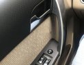 Chevrolet Aveo 2017 - Cần bán Chevrolet Aveo năm 2017, màu bạc chính chủ, giá tốt, xe nguyên bản