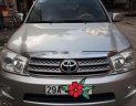 Toyota Fortuner 2010 - Bán xe Toyota Fortuner sản xuất năm 2010, màu bạc như mới