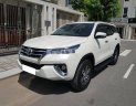 Toyota Fortuner 2017 - Bán ô tô Toyota Fortuner AT năm sản xuất 2017, màu trắng, xe nhập số tự động, giá tốt