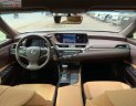 Lexus ES 250 2019 - Cần bán lại xe Lexus ES 250 sản xuất năm 2019, xe nhập