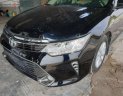 Toyota Camry 2015 - Cần bán gấp Toyota Camry đời 2015, màu đen, giá cạnh tranh