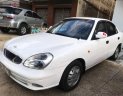 Daewoo Nubira 2002 - Bán ô tô Daewoo Nubira đời 2002, màu trắng giá cả hợp lý