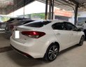 Kia Cerato 2.0 AT 2018 - Bán xe Kia Cerato 2.0 AT năm 2018, màu trắng xe gia đình