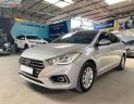 Hyundai Accent 2019 - Cần bán gấp Hyundai Accent đời 2019, màu bạc xe nguyên bản