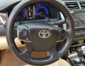 Toyota Camry 2016 - Gia đình bán Toyota Camry đời 2016, màu đen
