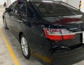 Toyota Camry 2018 - Cần bán lại xe Toyota Camry 2.0E năm 2018, màu đen xe nguyên bản