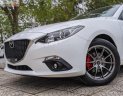 Mazda 3 1.5 AT 2016 - Cần bán lại xe Mazda 3 1.5 năm sản xuất 2016, màu trắng