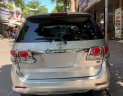 Toyota Fortuner 2015 - Cần bán xe Toyota Fortuner đời 2015, màu bạc xe gia đình