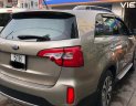 Kia Sorento 2017 - Cần bán Kia Sorento GATH sản xuất 2017, máy xăng, bản full