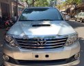 Toyota Fortuner 2015 - Cần bán xe Toyota Fortuner đời 2015, màu bạc xe gia đình