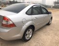 Ford Focus 2011 - Cần bán xe Ford Focus sản xuất 2011, màu bạc, 360tr