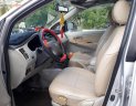 Toyota Innova   2010 - Bán Toyota Innova G sản xuất năm 2010, màu bạc, giá chỉ 330 triệu