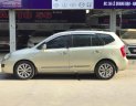 Kia Carens 2011 - Bán xe Kia Carens năm sản xuất 2011, màu vàng số tự động xe còn mới nguyên