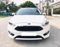 Ford Focus 2017 - Bán Ford Focus đời 2017, màu trắng xe còn mới nguyên