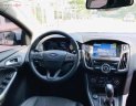 Ford Focus 2017 - Bán Ford Focus đời 2017, màu trắng xe còn mới nguyên