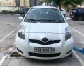 Toyota Yaris 1.3 AT 2010 - Cần bán Toyota Yaris 1.3 AT đời 2010, màu trắng, nhập khẩu