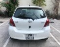 Toyota Yaris 1.3 AT 2010 - Cần bán Toyota Yaris 1.3 AT đời 2010, màu trắng, nhập khẩu