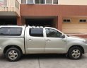 Toyota Hilux 2010 - Bán ô tô Toyota Hilux đời 2010, màu bạc, nhập khẩu, giá chỉ 335 triệu