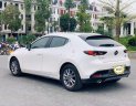 Mazda 3 2020 - Cần bán xe Mazda 3 1.5L Luxury Sport năm sản xuất 2020, màu trắng, 765 triệu