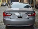 Hyundai Sonata   2010 - Bán xe Hyundai Sonata sản xuất 2010, màu bạc, giá chỉ 450 triệu