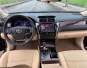 Toyota Camry 2015 - Bán Toyota Camry 2.0E sản xuất năm 2015, màu đen