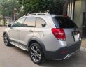 Chevrolet Captiva 2016 - Cần bán Chevrolet Captiva đời 2016, màu bạc, giá 576tr