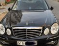 Mercedes-Benz E class E200 2009 - Cần bán lại xe Mercedes E200 sản xuất 2009, màu đen, 369 triệu