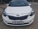 Kia K3    2016 - Cần bán gấp Kia K3 năm sản xuất 2016, màu trắng, nhập khẩu xe gia đình