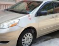 Toyota Sienna 2009 - Cần bán xe Toyota Sienna đời 2009, màu vàng chính chủ giá cạnh tranh