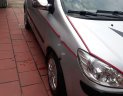 Hyundai Getz   2010 - Bán Hyundai Getz năm 2010, màu bạc, xe nhập như mới