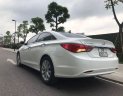 Hyundai Sonata     2010 - Cần bán xe Hyundai Sonata 2010, xe nhập như mới, giá tốt