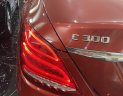 Mercedes-Benz C class C300 2015 - Cần bán nhanh Mercedes C300 đời 2015, màu đỏ, xe đẹp như mới