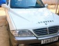 Ssangyong Musso 2004 - Bán ô tô Ssangyong Musso đời 2004, màu trắng, giá 68tr