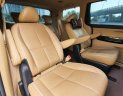 Kia Sedona 2018 - Cần bán gấp chiếc xe Kia Sedona đời 2018, màu đen, giá tốt