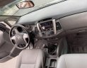 Toyota Innova  E 2012 - Bán ô tô Toyota Innova E sản xuất năm 2012, màu bạc, giá tốt