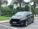 Kia Sedona 2016 - Bán Kia Sedona năm sản xuất 2016, màu đen