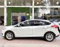 Ford Focus   2019 - Cần bán lại xe Ford Focus Trend đời 2019, màu trắng, giá tốt