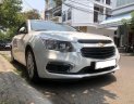 Chevrolet Cruze LT   2017 - Bán xe Chevrolet Cruze LT 2017, màu trắng số sàn, giá 375tr