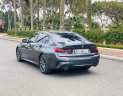 BMW 3 Series 2019 - Cần bán nhanh chiếc BMW 3 Series 330i M-Perfomance, đời 2019, màu xám, xe nhập