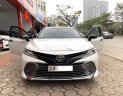 Toyota Camry   2019 - Bán Toyota Camry 2.5Q đời 2019, bảo hiểm thân vỏ 1 năm