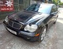 Mercedes-Benz C class 2003 - Cần bán gấp Mercedes đời 2003, màu đen, xe nhập, 210 triệu