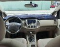 Toyota Innova   2.0E MT  2015 - Bán Toyota Innova 2.0E MT năm 2015, màu bạc xe gia đình, 485tr