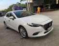 Mazda 3    2019 - Cần bán lại xe Mazda 3 đời 2019, màu trắng, 679tr