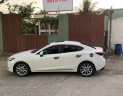 Mazda 3    2019 - Cần bán lại xe Mazda 3 đời 2019, màu trắng, 679tr